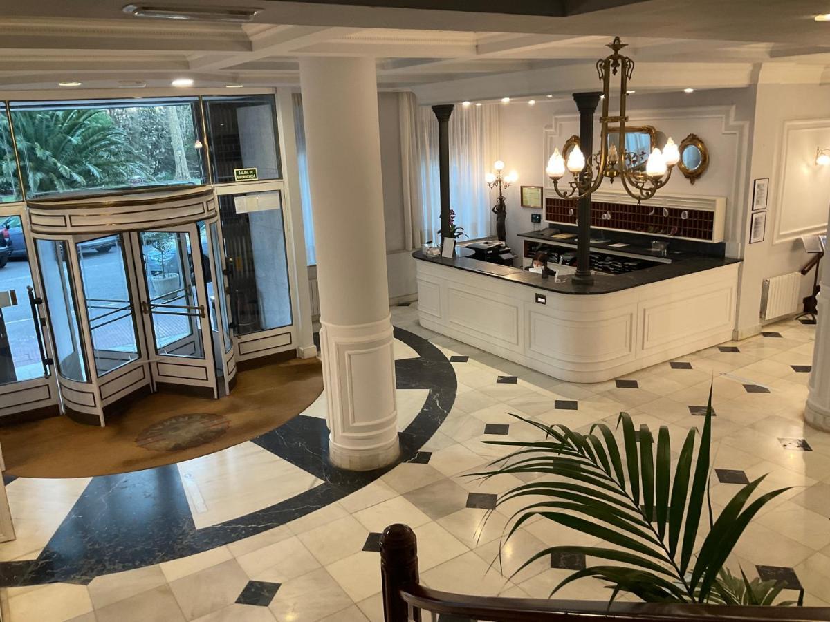 Gran Hotel Balneario De Льерганес Экстерьер фото