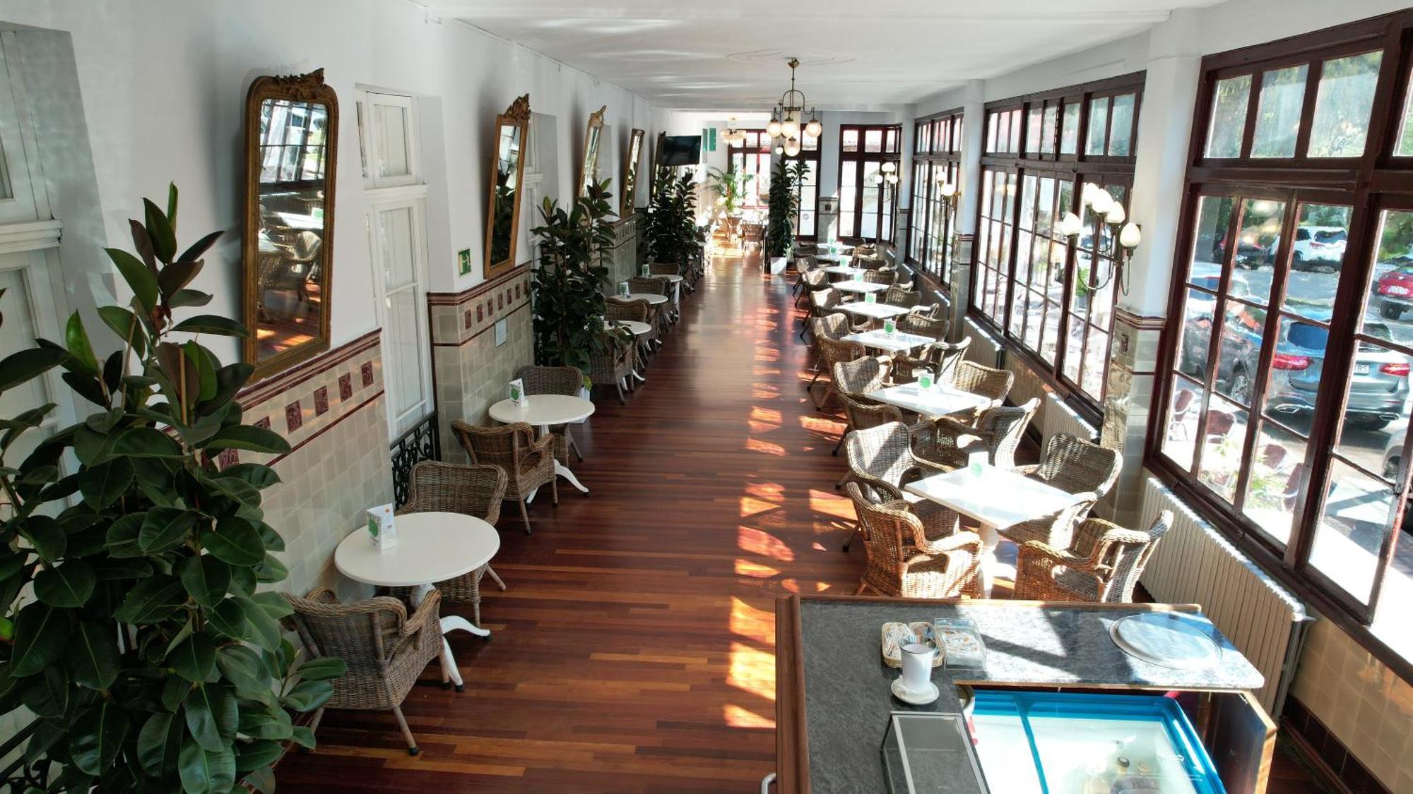 Gran Hotel Balneario De Льерганес Экстерьер фото