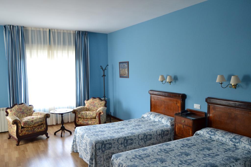 Gran Hotel Balneario De Льерганес Экстерьер фото